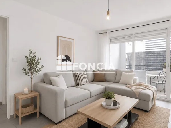 Bel appartement T2 proche luma avec balcon et place de parking vendu libre