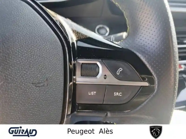 Peugeot 2008 electrique 136 ch — photo 16
