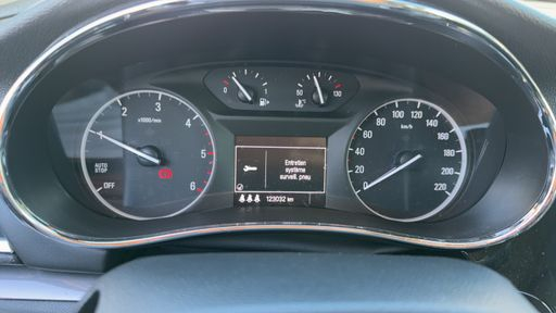 Opel Mokka 1.6 CDTi 136 - Colors Edition – 2016 – 123032 km – Diesel – Boîte Manuelle — photo 15