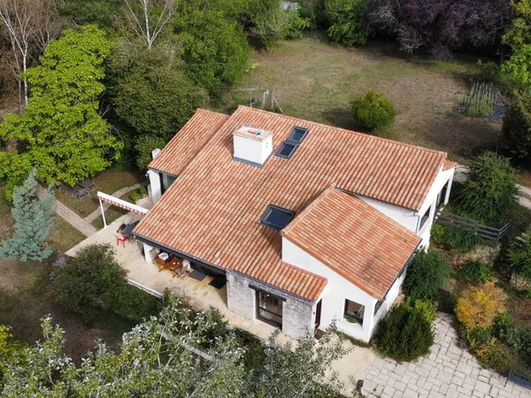 Maison 5 pièces 145 m²