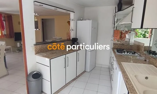 T4 meublé en Duplex Le Gosier 4 pièce(s) dans une Maison individuelle