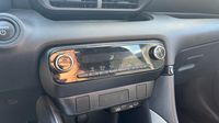 Toyota Yaris 116h Design 5p HYBRIDE — photo 26