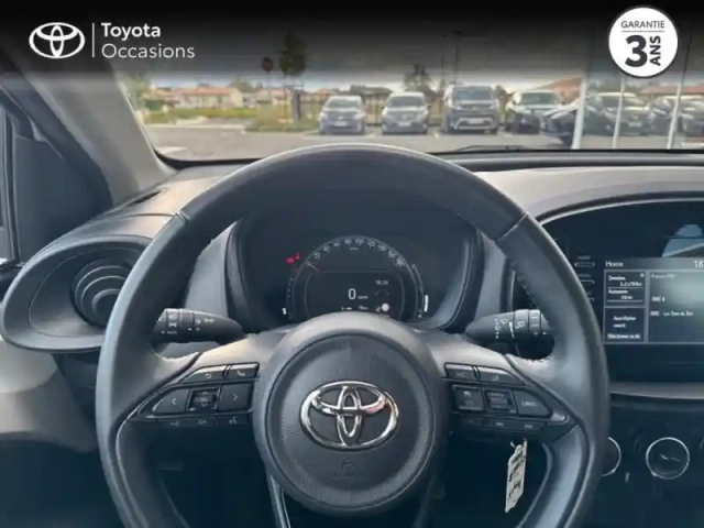 Toyota Aygo x 1.0 vvt-i 72ch dynamic — photo 13