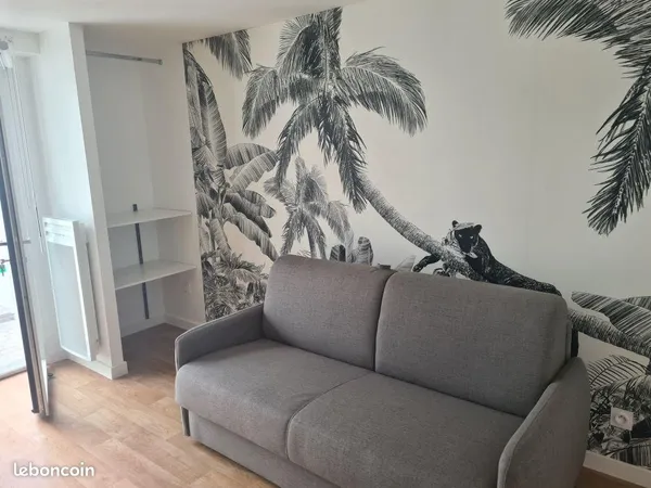 STUDIO toutes Charges Comprises (EAU/ ELECT / INTERNET)