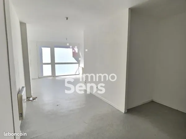 Local commercial 30 m²