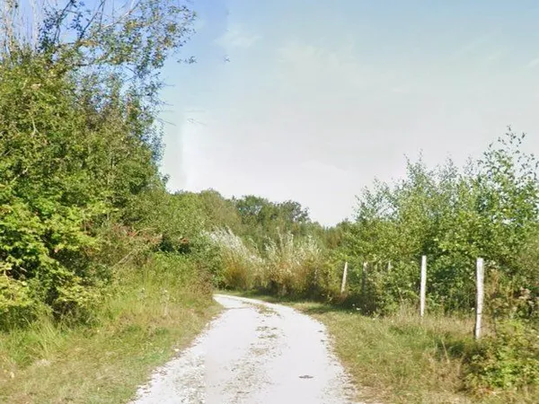 Terrain agricole avec 3 bassins - 1,85 ha - Aïssey (25360)