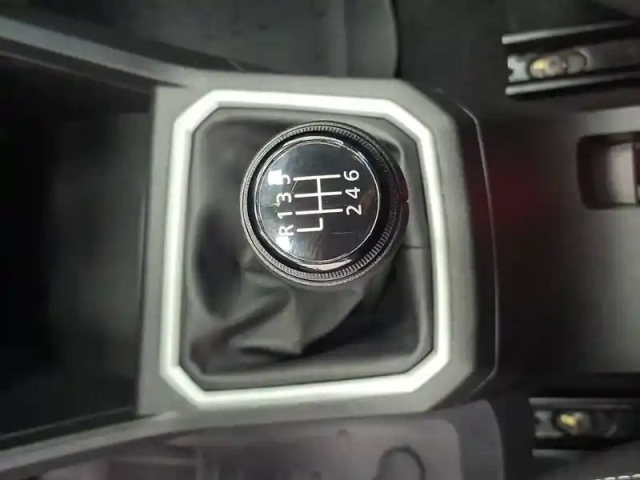 Dacia Sandero eco-g 100 — photo 34
