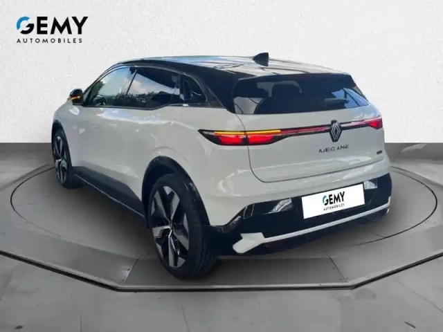 Renault Megane e-tech 220 ch autonomie confort gsr2 — photo 7