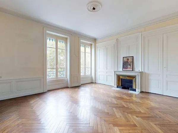 Appartement 7 pièces 187 m²