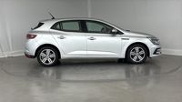 Renault Mégane 1.5 Blue dCi 115ch Evolution — photo 4