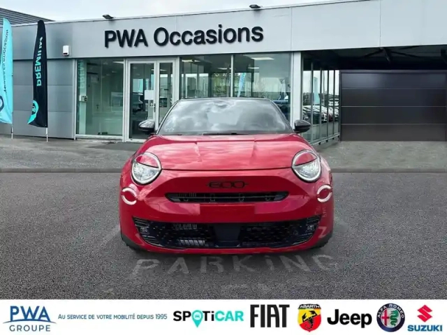 Fiat 600 1.2 turbo 100ch street garantie 8 ans constructeur — photo 2
