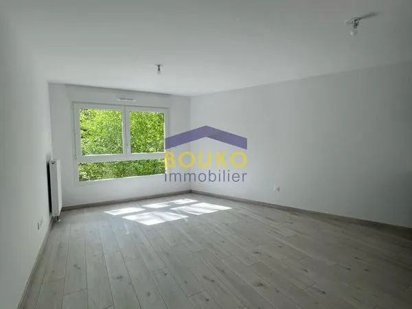Studio 1 pièce 32 m²