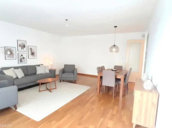 appartement T3 avec cave, parking et grand balcon