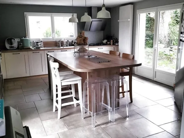 Villa 6 pièces 121 m²
