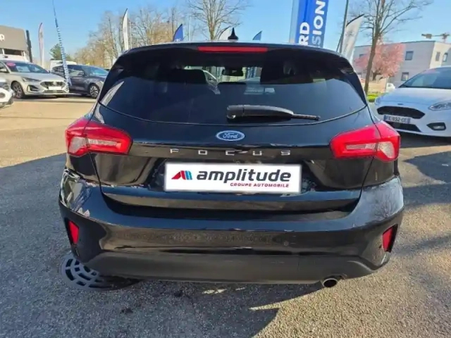 Ford Focus 1.0 ecoboost 125ch titanium x business — photo 6