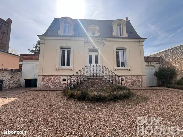 Maison 7 pièces 187 m²