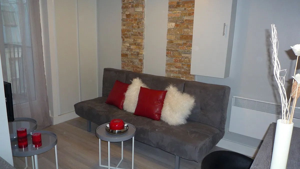 Photo 1