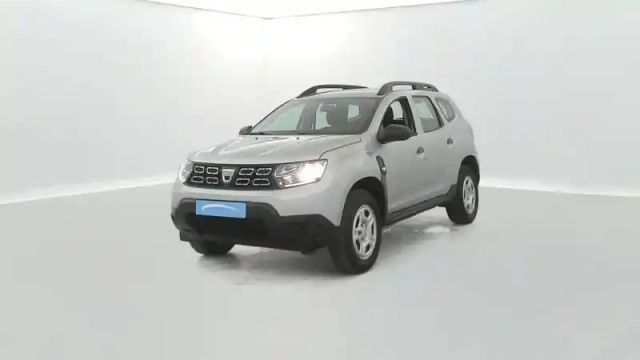 Dacia Duster blue dci 115 4x2 essentiel 5p — photo 1