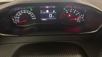 Peugeot 2008 1.2 PureTech 130ch S&S Style EAT8 — photo 10