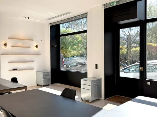 Gallerie / Atelier Paris 11 Square Gardette