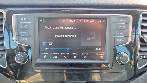 Volkswagen Golf Sportsvan 1.4 TSI 125 DSG7 - Carat – 2017 – 136024 km – Essence – Boîte Automatique — photo 9