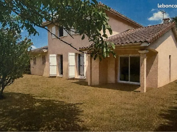 Maison 120 m²_ 4 chambres+ bureau_ terrain 814 m², Meyzieu