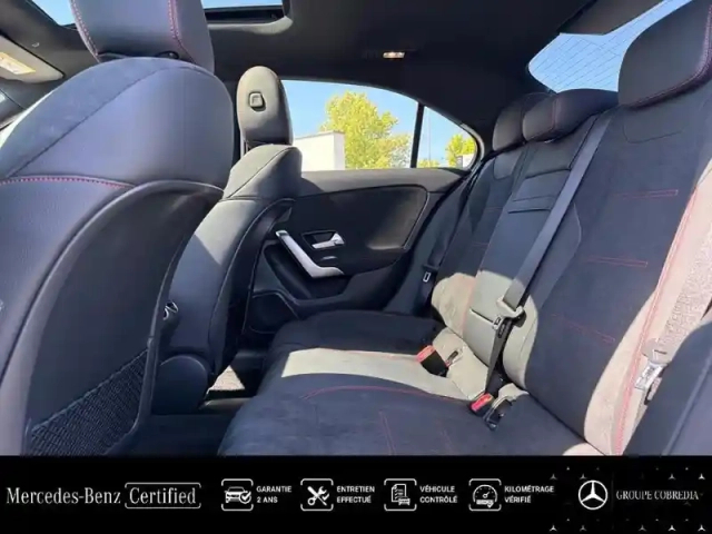 Mercedes Classe A berline 200 d 150ch amg line 8g-dct — photo 14