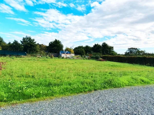 Terrain 770 m² SAUMUR