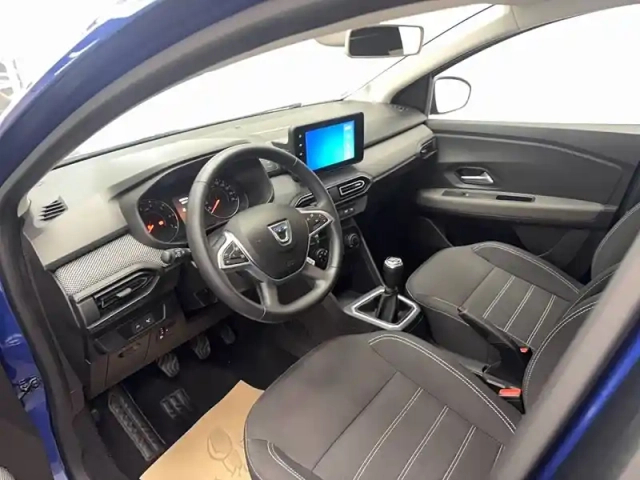 Dacia Sandero eco-g 100 - 22 — photo 32