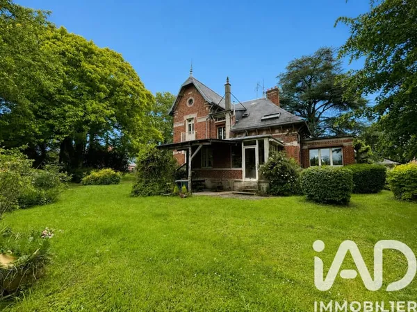 Maison 9 pièces 223 m²