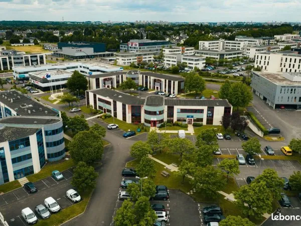 BUREAUX 55 m² SAINT GREGOIRE
