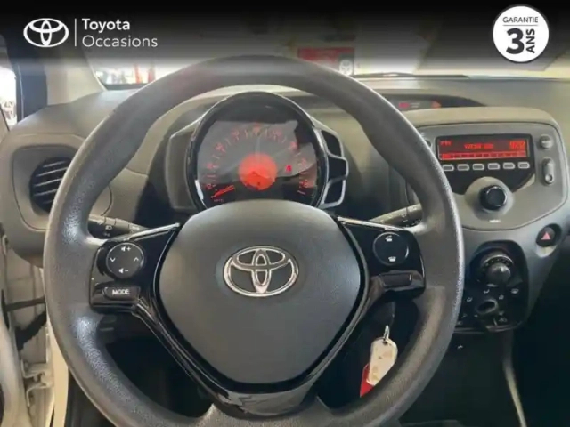 Toyota Aygo 1.0 vvt-i 72ch — photo 9