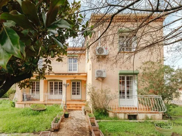 Maison de luxe 5 pièces 170 m²