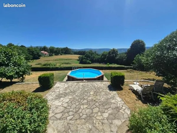 Maison 6 pièces 156 m²