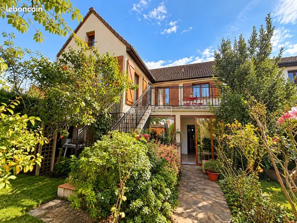 Maison 7 pièces 160 m²