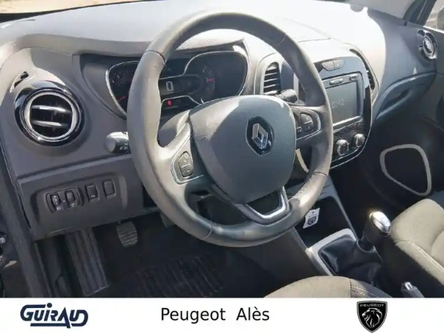 Renault Captur tce 90 e6c — photo 8