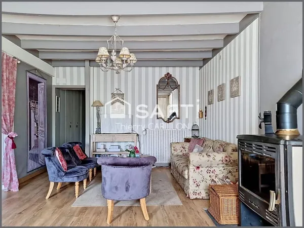 Maison 8 pièces 197 m²