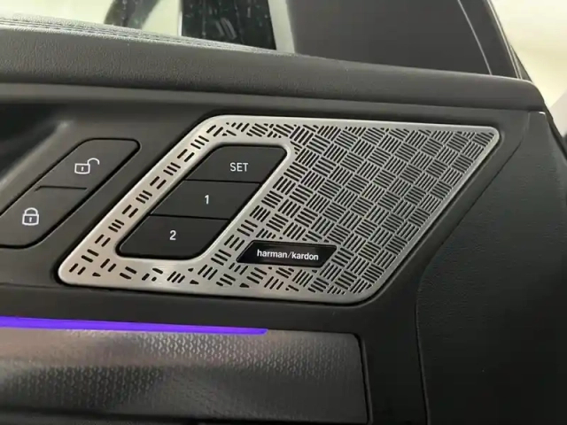 Bmw X1 xdrive30e 326ch m sport — photo 8