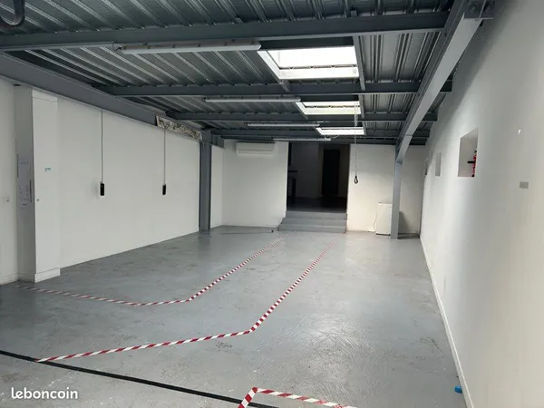 Atelier d'artiste à louer