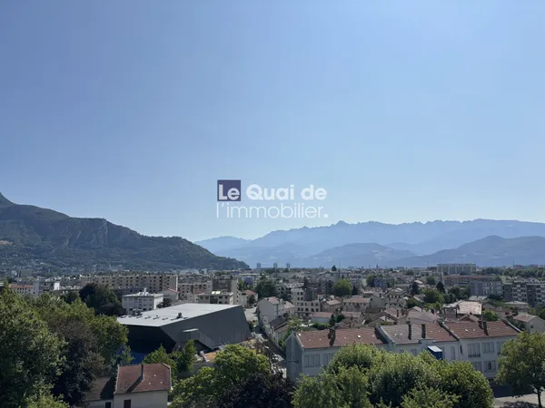 DERNIER ETAGE VUE PANORAMIQUE