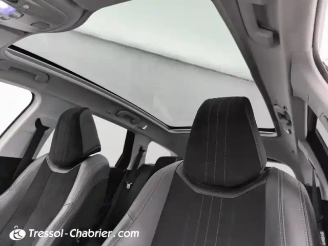 Peugeot 308 sw 1.2 puretech 130ch s&amp;s eat6 féline — photo 25