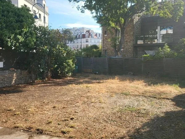 Terrain constructible 216 m2