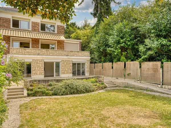 Maison de maître 246m2 4 chambres - appartement indépendant