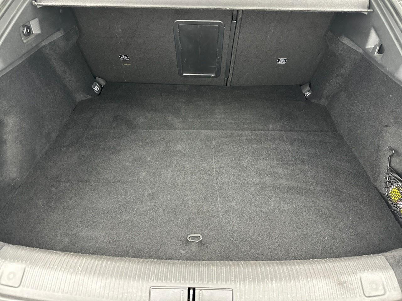 Peugeot 508 puretech 180 ch s&s eat8 allure pack — photo 6