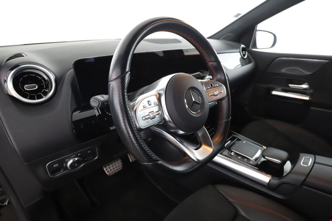 Mercedes-Benz Classe B 200 d AMG Line Edition 8G-DCT — photo 10