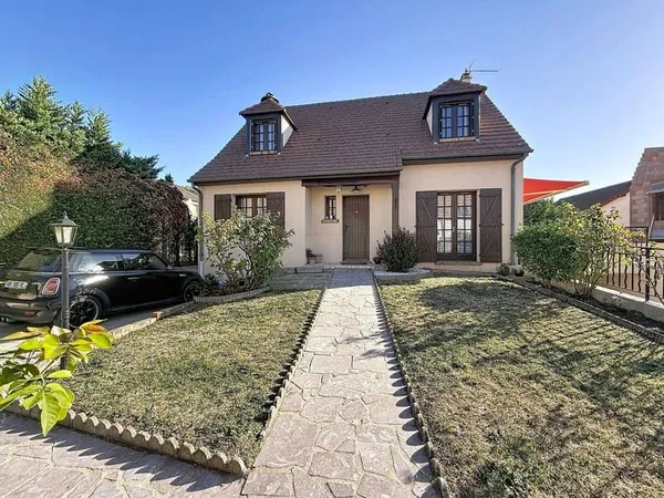 Maison 7 pièces 103 m²