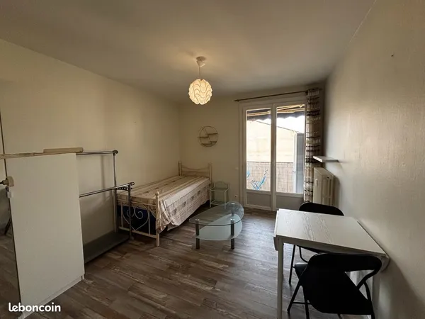 Location studio 17m² centre ville