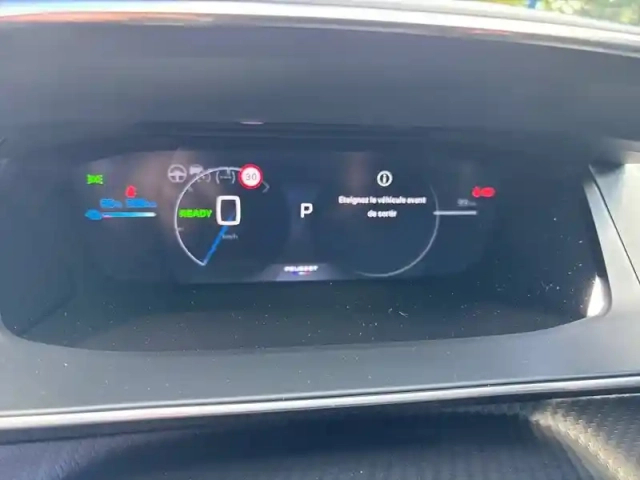 Peugeot 2008 electrique 54 kwh 156 ch — photo 10