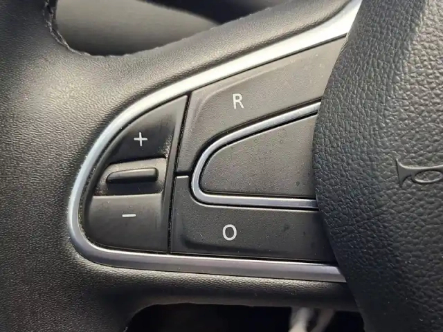 Renault Kadjar blue dci 115 — photo 41