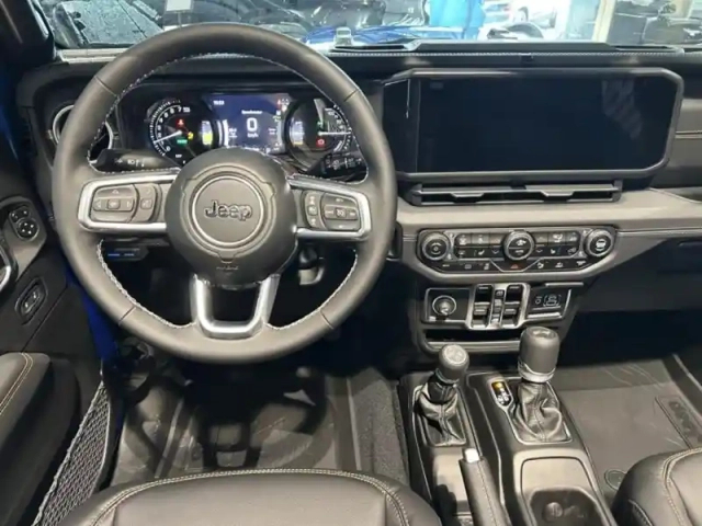 Jeep Wrangler unlimited 2.0 t 380ch 4xe sahara command trac — photo 10